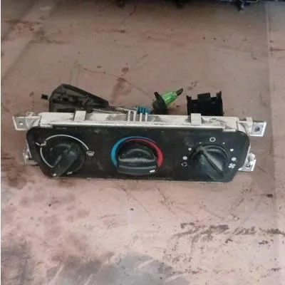 Ford Transit 2002 - 2006 Uyumlu Çıkma Kalorifer Açma Paneli 