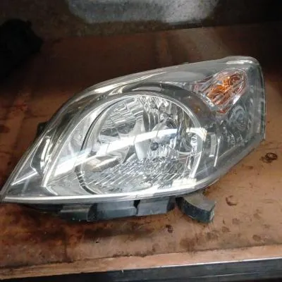 Fiat Fiorino Çıkma Sol Far 