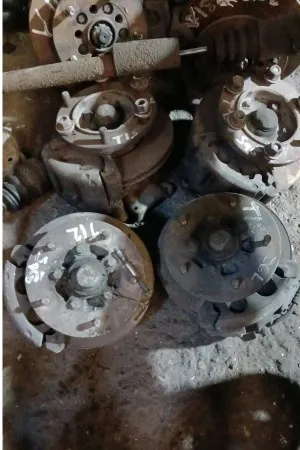 Ford Transit T12 T15 Çıkma Taşıyıcı