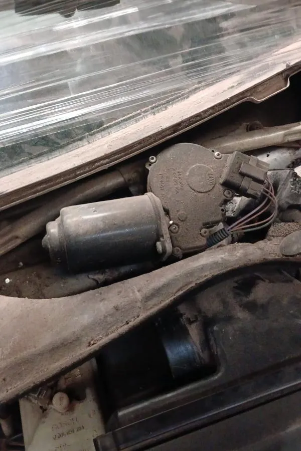 Renault Megane 2 Çıkma Silecek Motoru