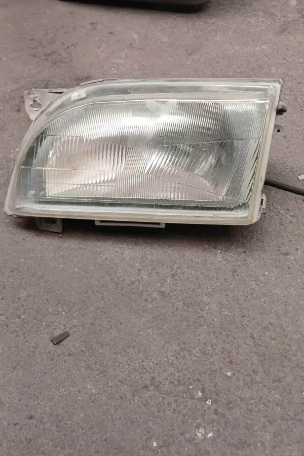 Ford Transit T12 T15 Çıkma Sol Far 