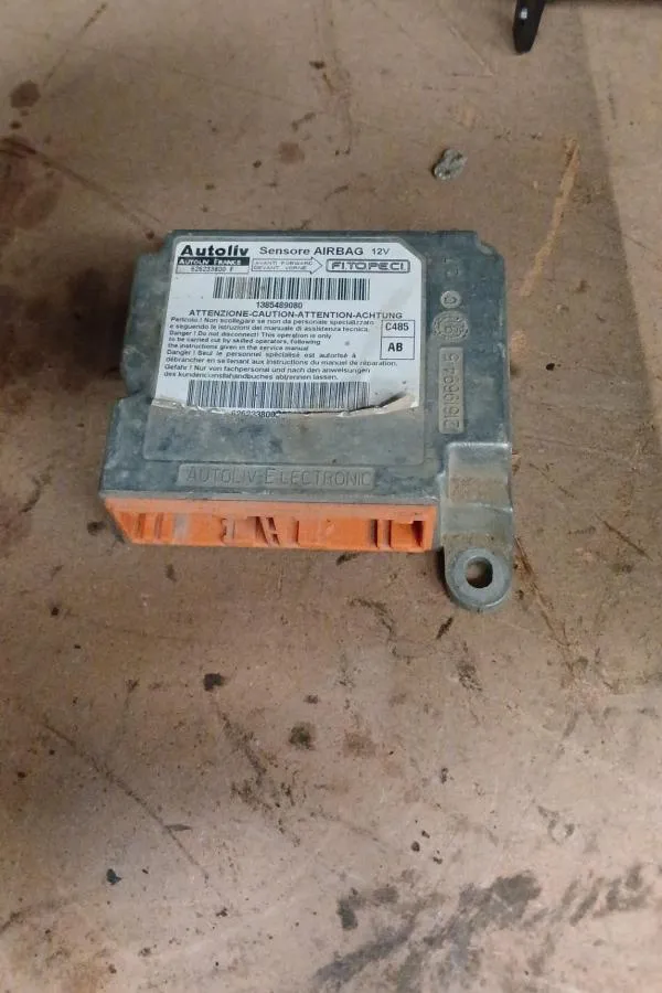 Fiat Fiorino Çıkma Airbag Beyni