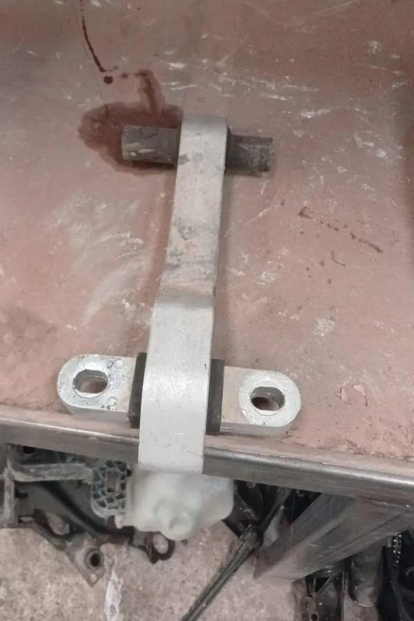 Fiat Fiorino Şanzıman Alt Kulağı