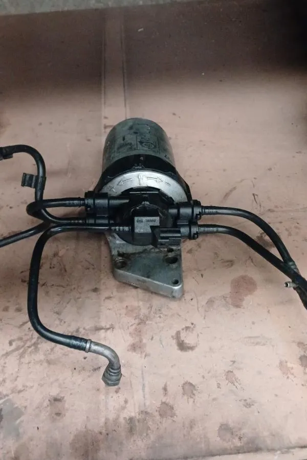 Ford Transit Mazot Filtre Kütüğü