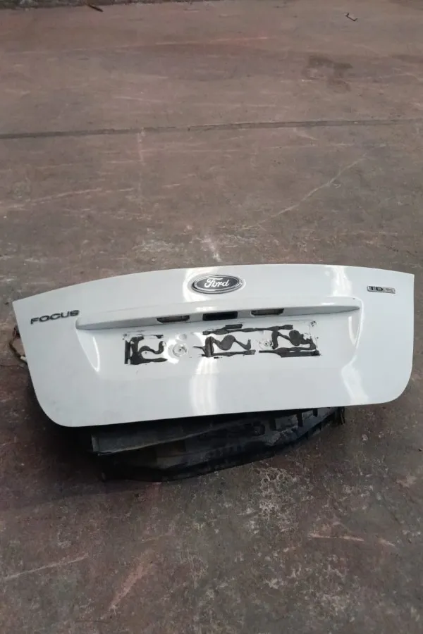 Ford Focus 2 Çıkma Bagaj Kapağı 