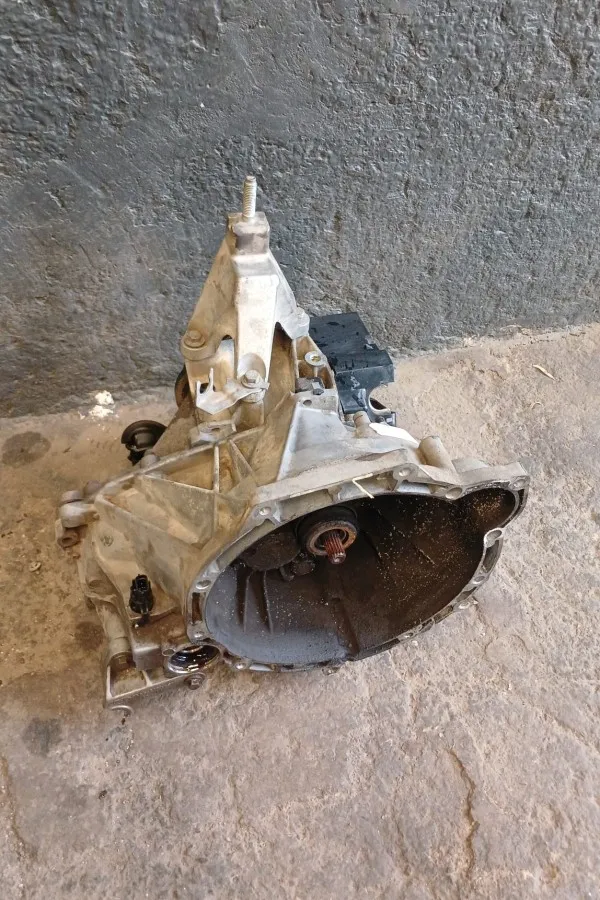 Ford Focus 1 1.6 Benzinli Çıkma Şanzıman