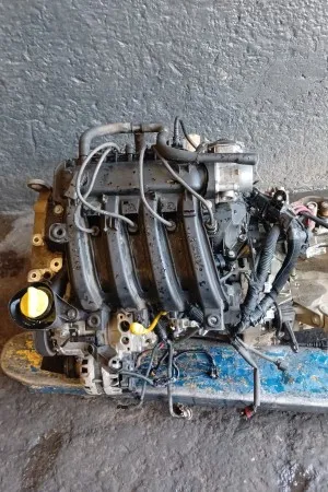 Renault Symbol 1.2 Komple Motor Çıkma