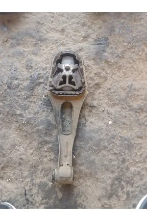 Ford Custom 2.2 Şanzıman Kulağı Çıkma