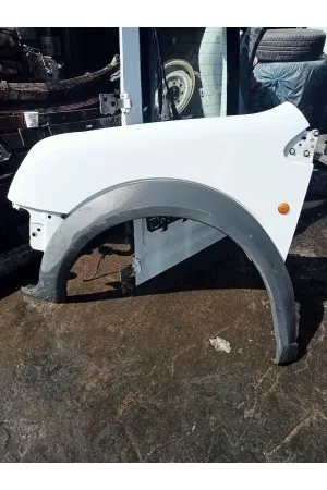 Ford Connect Sol Ön Çamurluk Çıkma