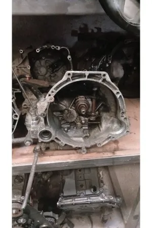 Ford Escort 1,6 Şanzıman Çıkma Alttan Marşlı 