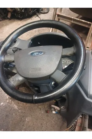 Ford Connect Direksiyon Airbag Çıkma 2011