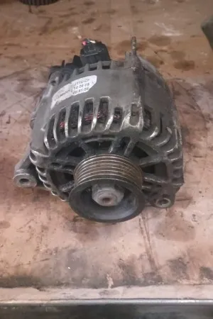 Ford Connect Şarj Dinamosu Çıkma 2009 2011 Model Uyumlu